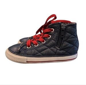CONVERSE CHUCK TAYLOR SIDE ZIP QUILTED HI-TOP SNEAKERS. SZ  7
